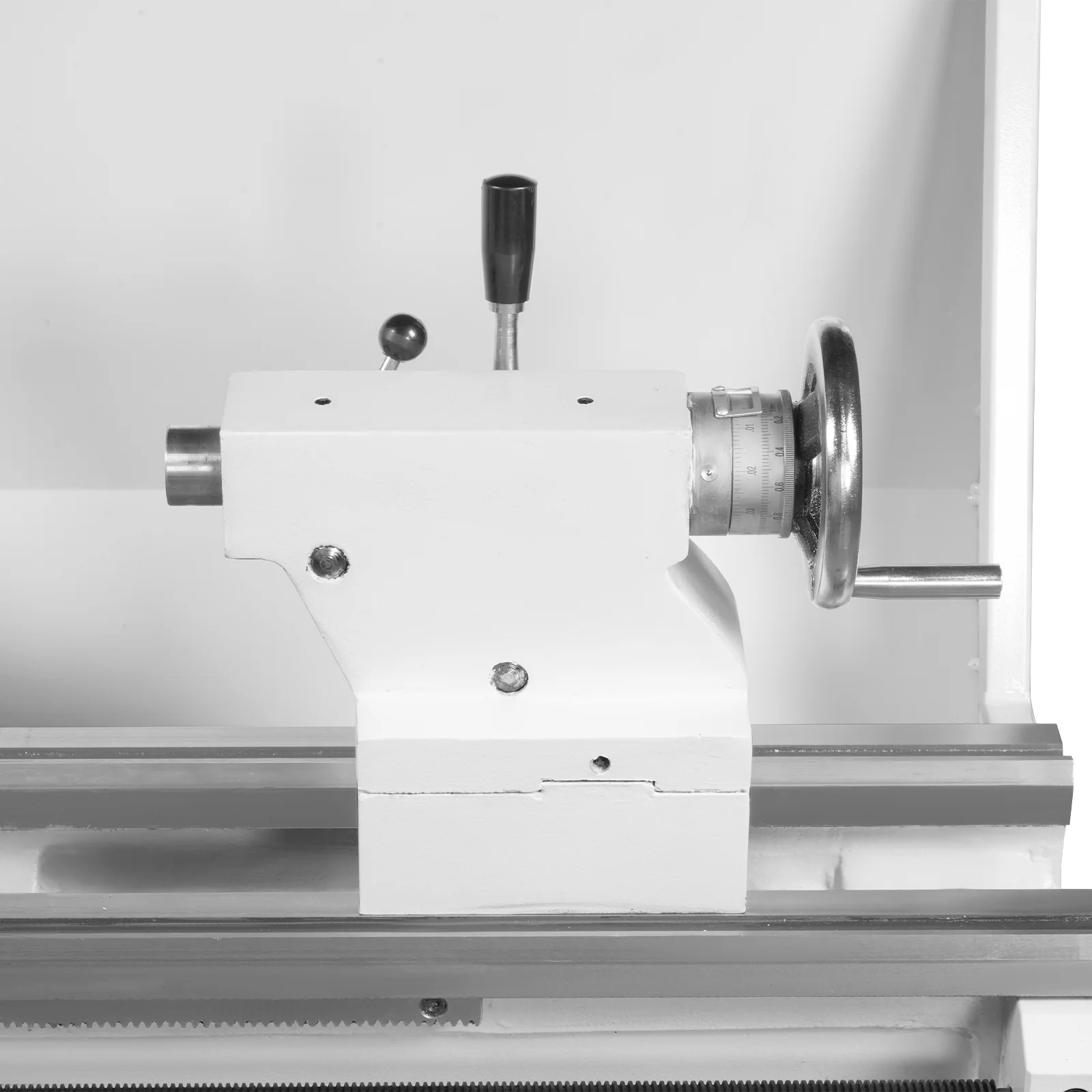 13" x 37" Industrial Heavy Duty Bench Metal Lathe 1.5HP/1100W Metal Working Lathe High Precision 64-1500 RPM Variable Speed with Four-axis sliding system 1337G4 - Image 14