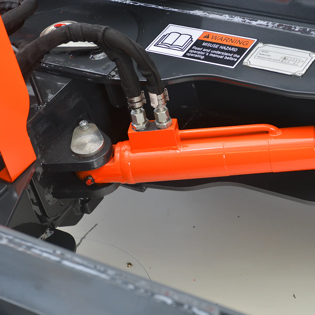MechMaxx 84" Hydraulic Skid Steer 6 Way Dozer Blade Snow Pusher Attachment, Industrial Series - Image 8