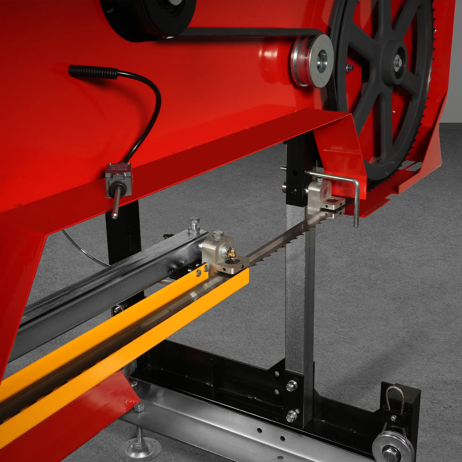 32" Portable Sawmill & 34 Ton Kinetic Log Splitter Combo - Image 15