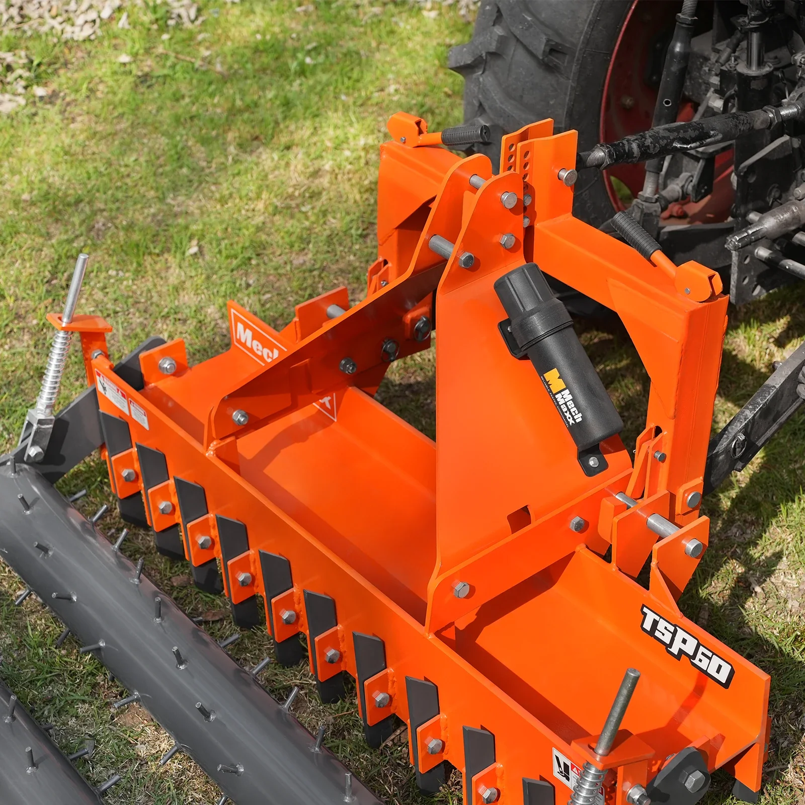 60" Heavy Duty Soil Pulverizer,  Double Spiked Roller,  21 Shanks,  Category 1 and 2,  3 Point Hitch Tractor Attachment,  TSP60D - Image 3