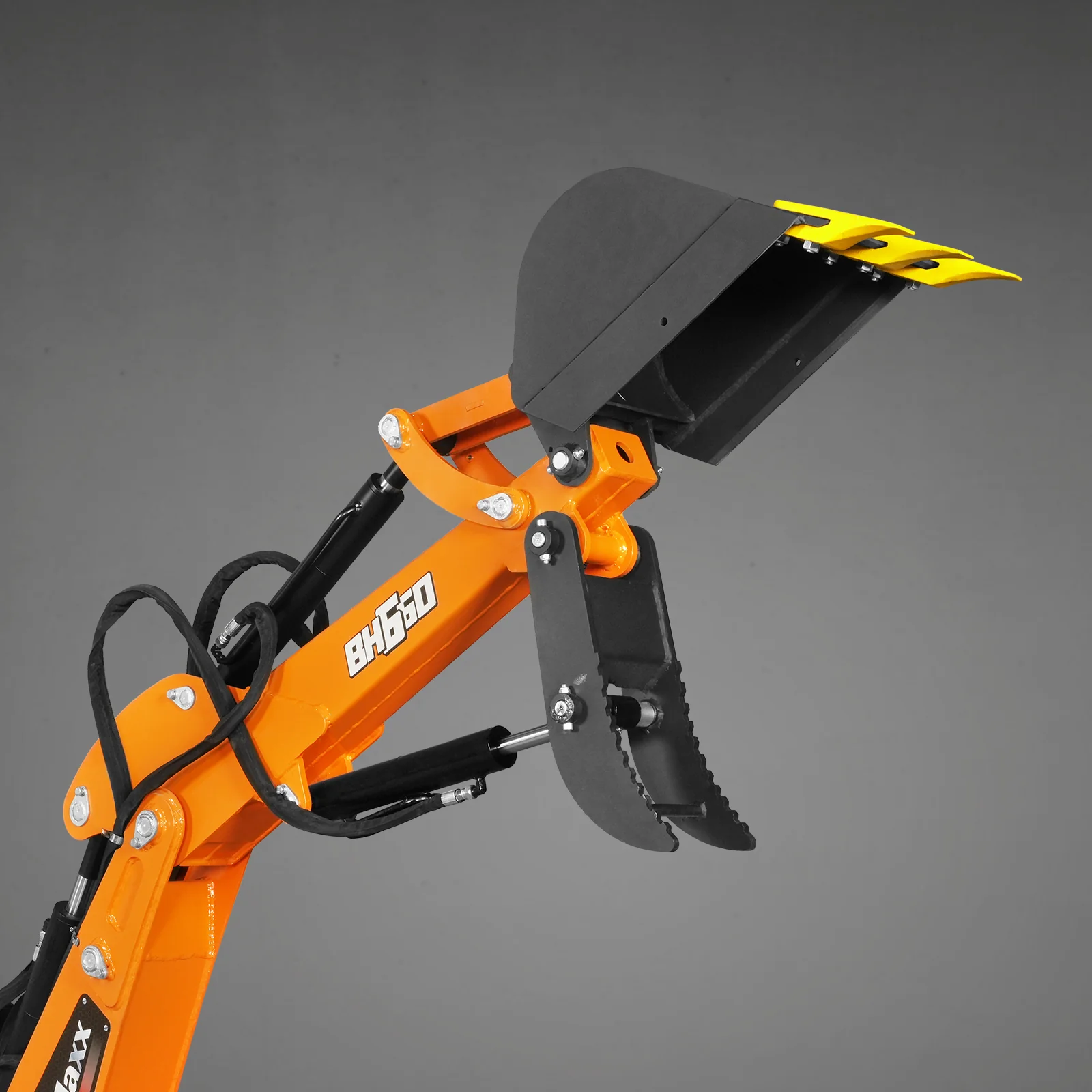 7' Tractor Backhoe Attachment with Hydraulic Thumb,  12" Bucket,  ISO/SAE Switchable Controls,  Self-Contained Hydraulic System,  3 Point Hitch Cat.1,  15-50 HP,  BH660H - Image 12