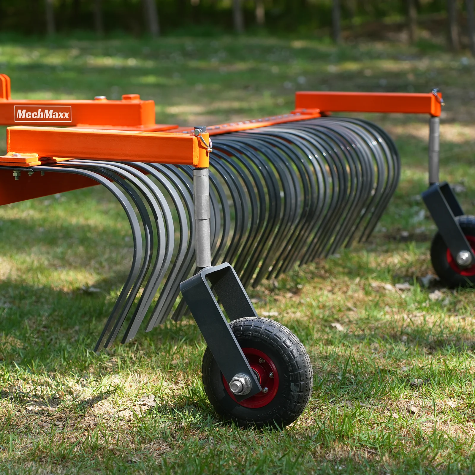 72" Landscape Rake with Bolt-On Wheels & 36 Tines 3 Point Hitch Tractor Attachment, LR72W - Image 8