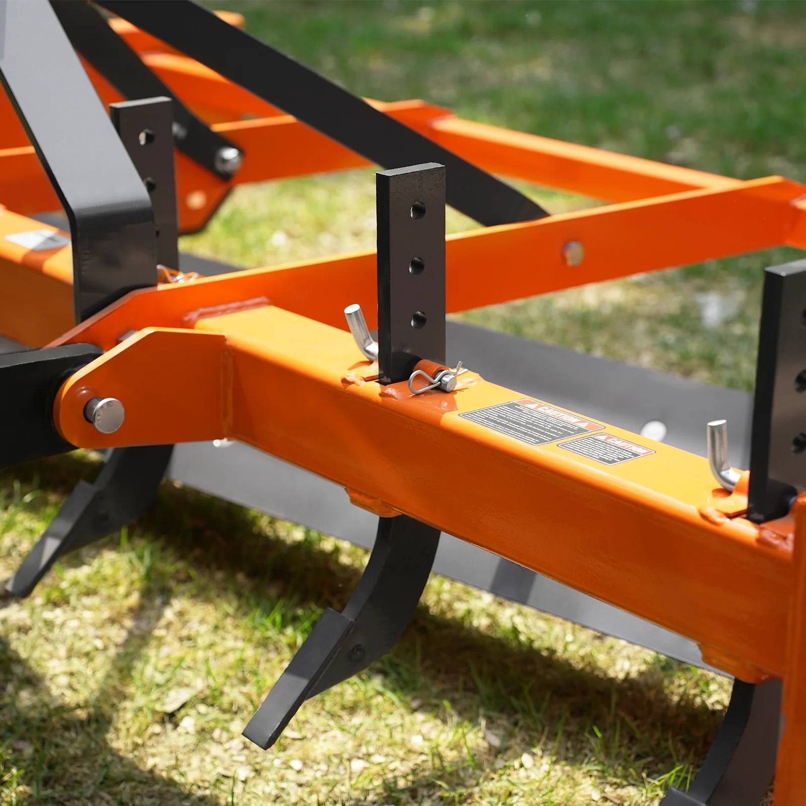 72" Heavy Duty Land Leveler Land Plane Scraper Grader with Shanks 3 Point Hitch,  LP72 - Image 6